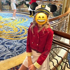 DCL Captain Minnie Mouse Jacket + Hat